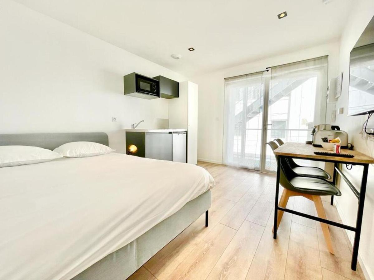 Residence Duguay - Centre Ville - Porte B - Appartements Tout Confort - Neuf - Nouveau Лориан Екстериор снимка