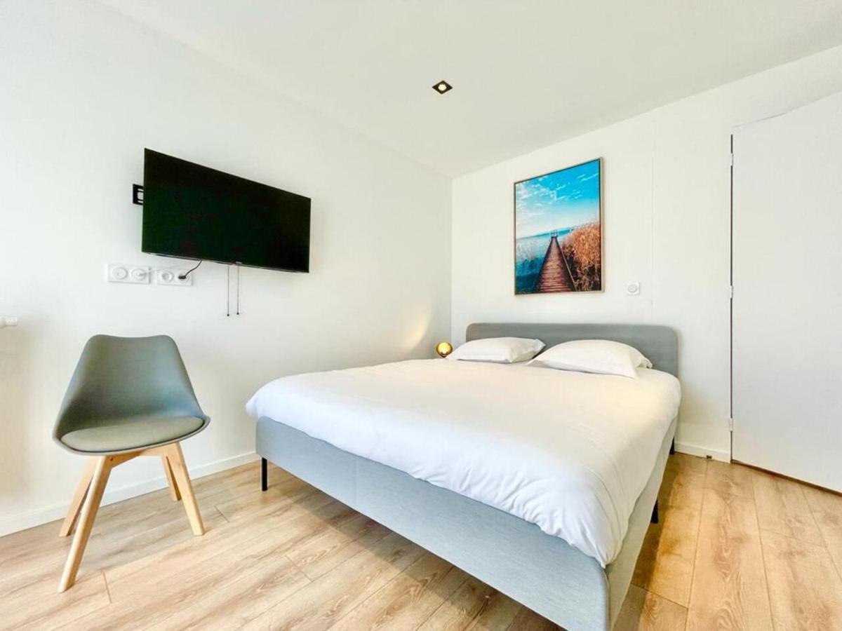 Residence Duguay - Centre Ville - Porte B - Appartements Tout Confort - Neuf - Nouveau Лориан Екстериор снимка